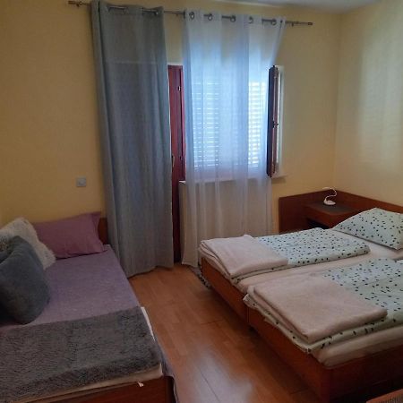Apartman Goran โวดีเซ ภายนอก รูปภาพ